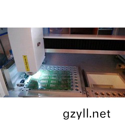 東莞(guan)程(cheng)式全自動(dòng)(dong)分闆機(jī),東(dong)莞程序全自動(dòng)(dong)分闆機(jī),CW-F01